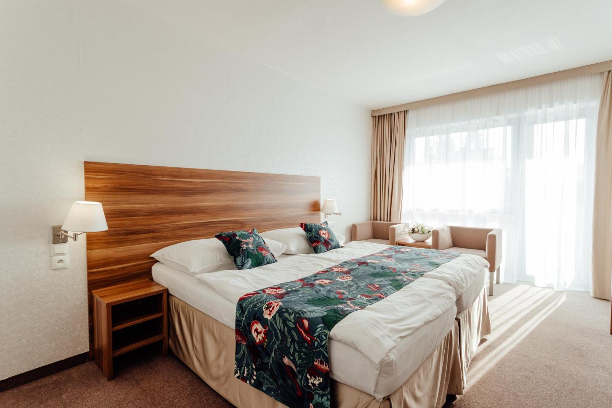 Hotel Velka Fatra Kupele Turčianske Teplice Exteriér fotografie